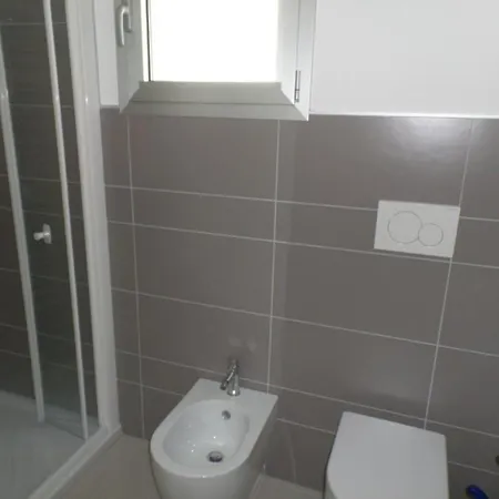 Modern Featuring A Rooftop Pool דירה *